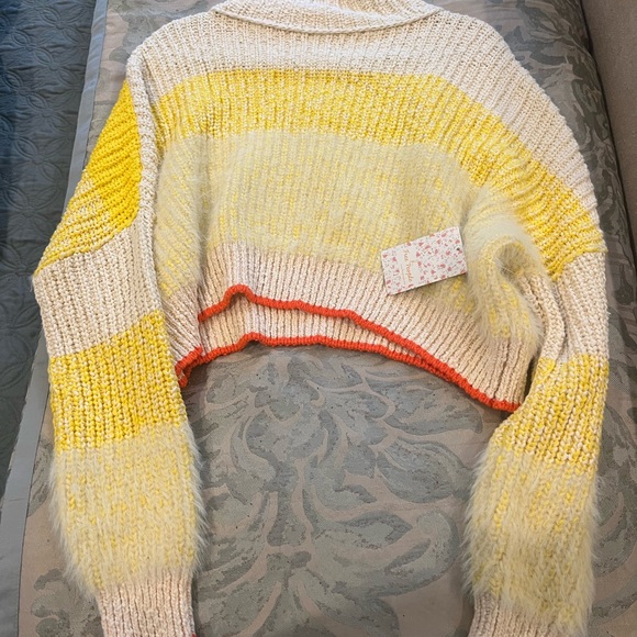 Free People Sunbrite Mock Neck Sweater NWT - Picture 3 of 5